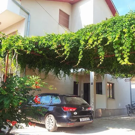 Sofija Apartment